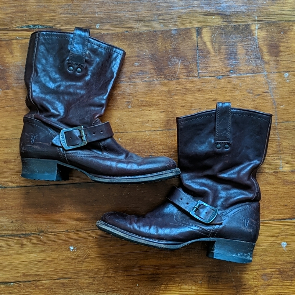 Mid-calf Frye boots - Picture 2 of 6